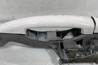 Poignee porte avant droit PEUGEOT 308 1