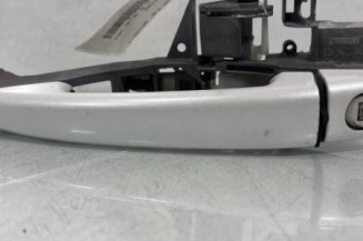 Poignee porte avant gauche PEUGEOT 5008 1 Photo n°1