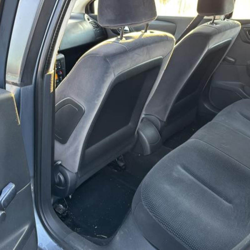 Poignee porte avant droit CITROEN C4 1 Photo n°16