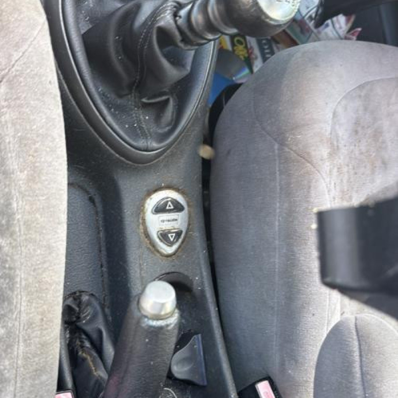 Poignee porte avant droit CITROEN C5 1 Photo n°11