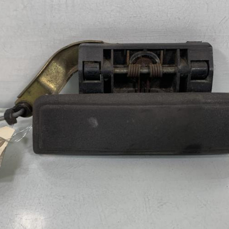 Poignee porte avant droit PEUGEOT 205 Photo n°1