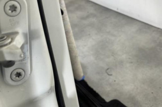 Porte avant droit MERCEDES CLASSE A 176