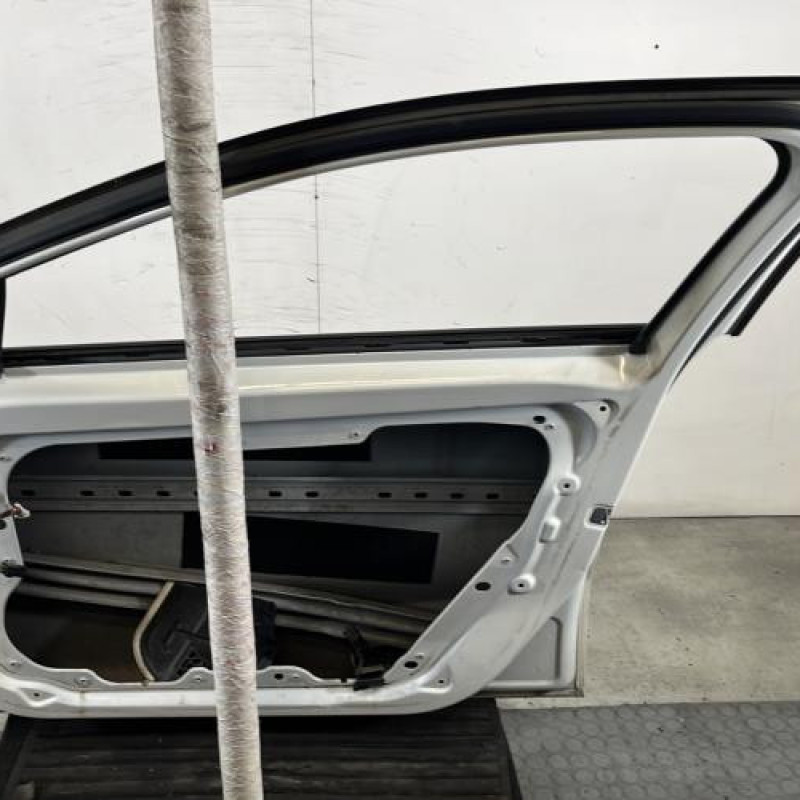 Porte avant droit MERCEDES CLASSE A 176 Photo n°5