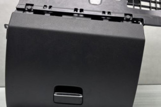 Boite a gants MERCEDES CLASSE A 176 Photo n°1