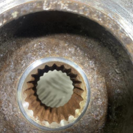 Pivot de moyeu avant droit PEUGEOT 208 2