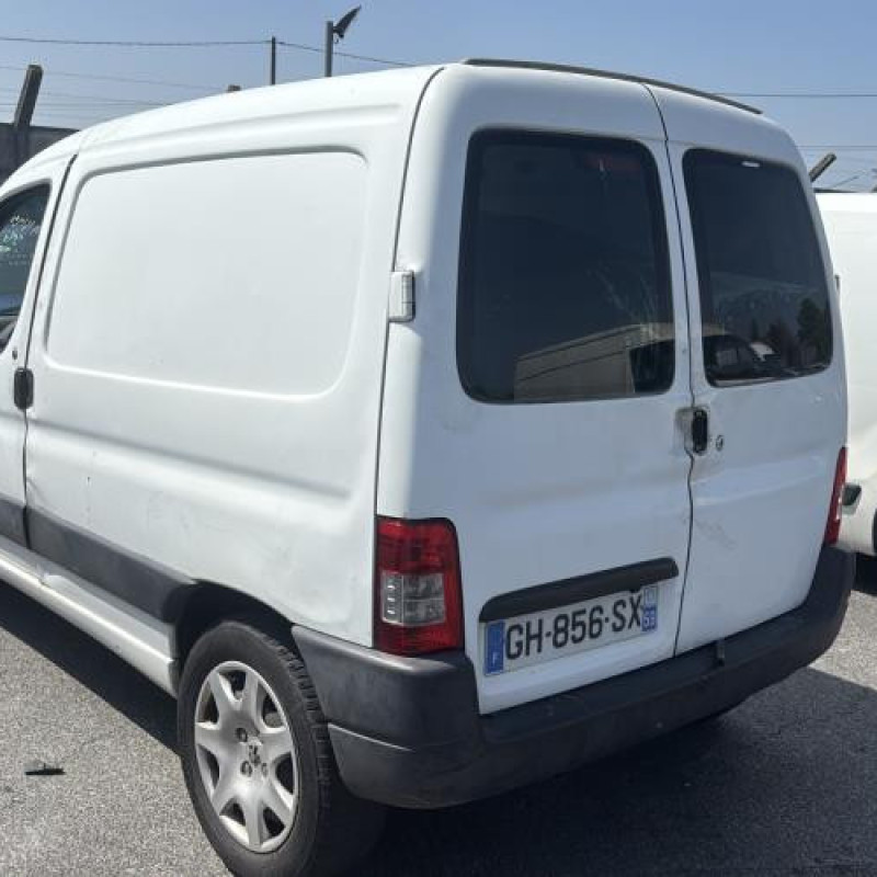 Pare choc arriere CITROEN BERLINGO 1 Photo n°10