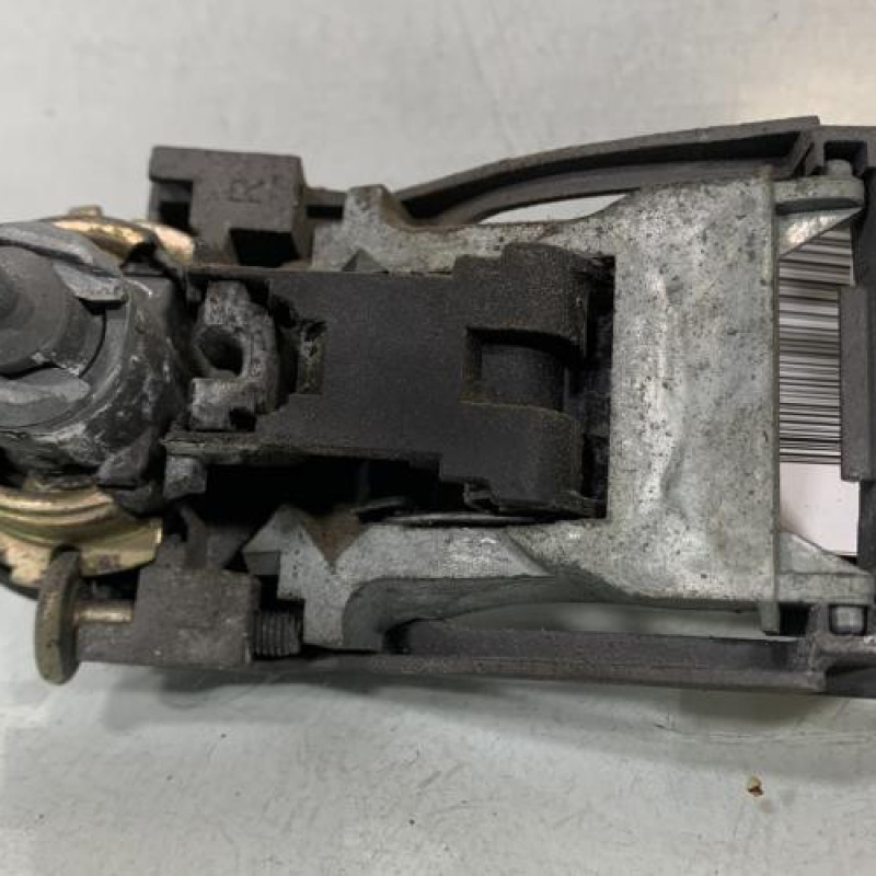 Poignee porte avant gauche VOLKSWAGEN GOLF 4 Photo n°3