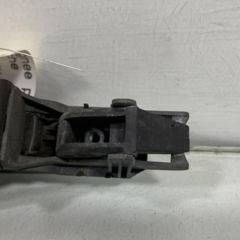 Poignee porte avant gauche VOLKSWAGEN GOLF 4 Photo n°4