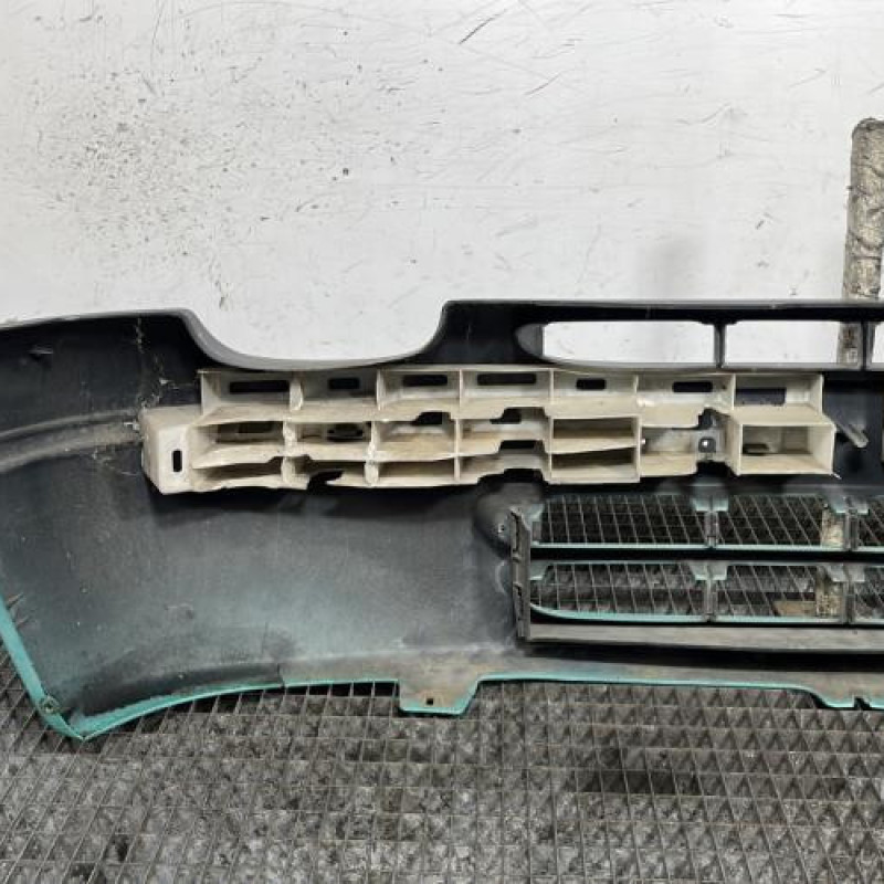 Pare choc avant RENAULT TWINGO 1 Photo n°7