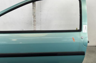 Porte avant gauche RENAULT TWINGO 1 Photo n°1