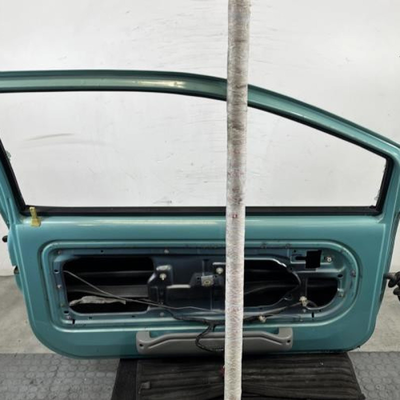 Porte avant gauche RENAULT TWINGO 1 Photo n°7