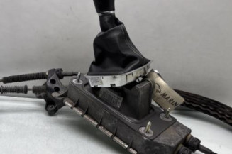 Tringlerie boite VOLKSWAGEN POLO 5 Photo n°1