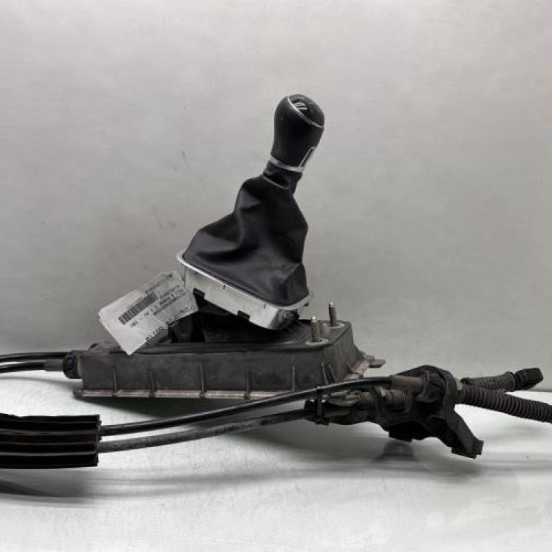 Tringlerie boite VOLKSWAGEN POLO 5 Photo n°4