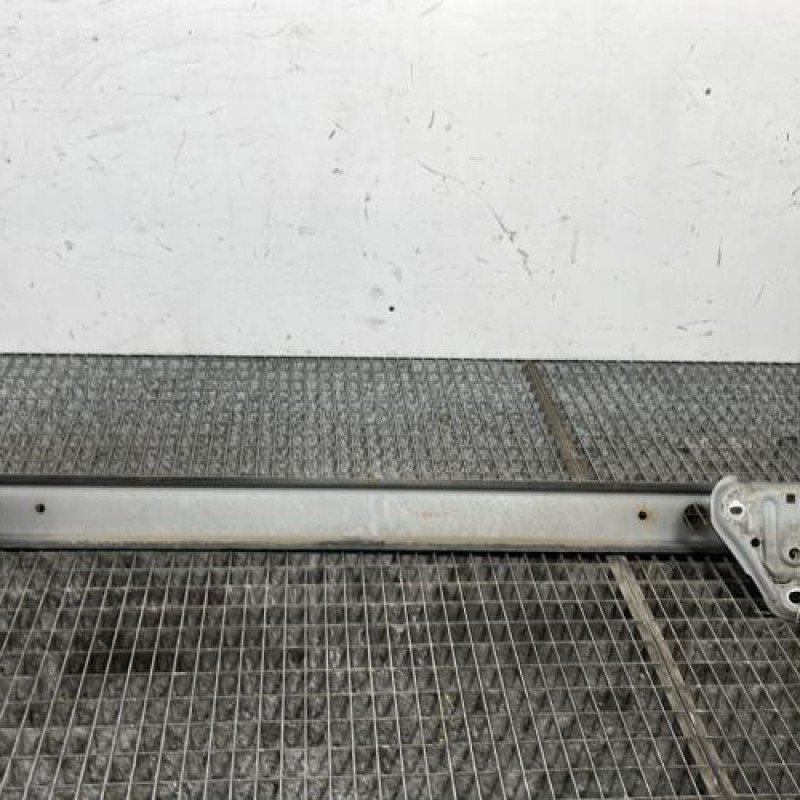 Renfort pare choc arriere (traverse) TOYOTA YARIS 2 Photo n°7