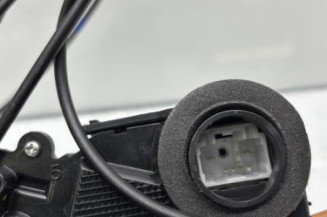 Serrure avant droit TOYOTA YARIS 2