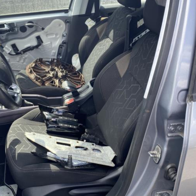 Verin de coffre PEUGEOT 2008 1 Photo n°16