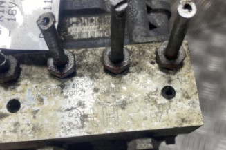 Bloc ABS (freins anti-blocage) MERCEDES SPRINTER 2