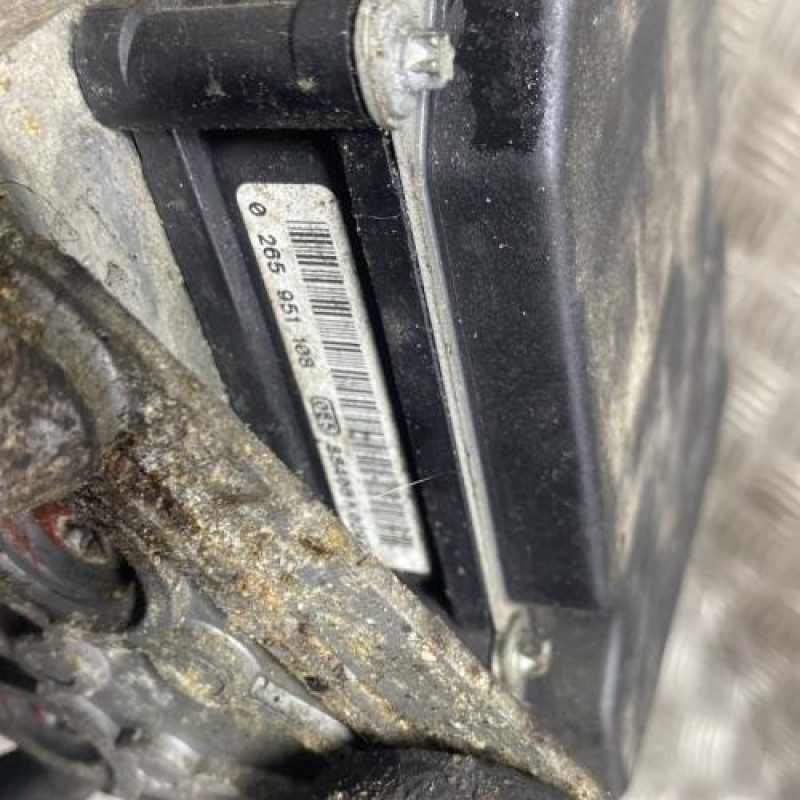 Bloc ABS (freins anti-blocage) MERCEDES SPRINTER 3 Photo n°4