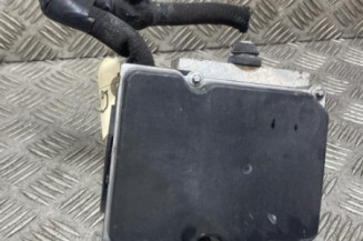 Bloc ABS (freins anti-blocage) RENAULT MASTER 3 Photo n°1