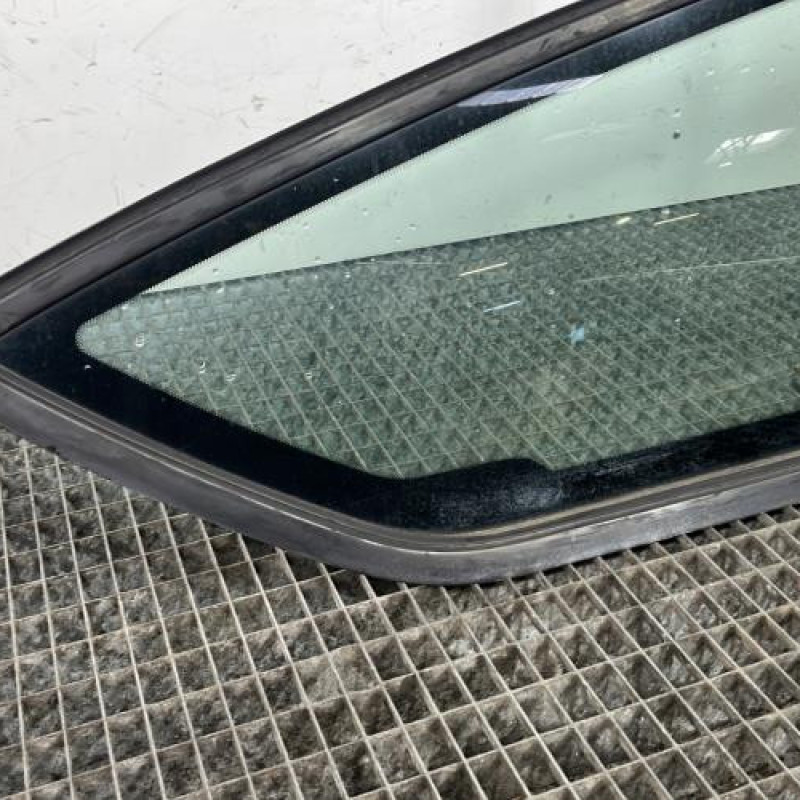 Custode arriere droit CITROEN C4 1 Photo n°2