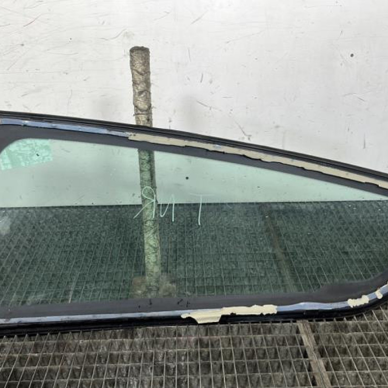 Custode arriere droit CITROEN C4 1 Photo n°4