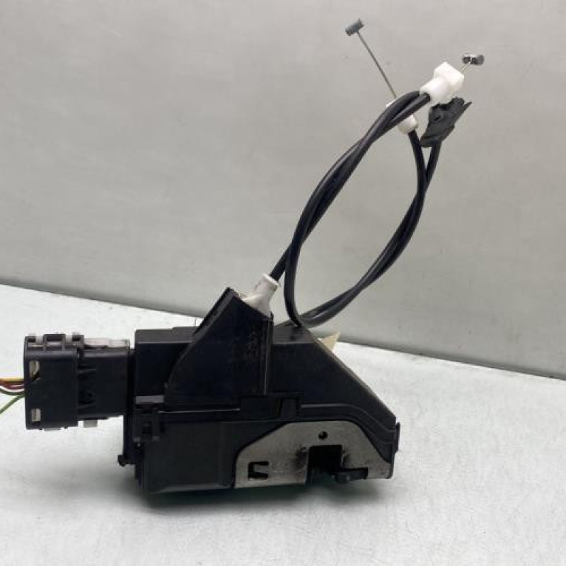 Serrure avant droit PEUGEOT 308 1 Photo n°4