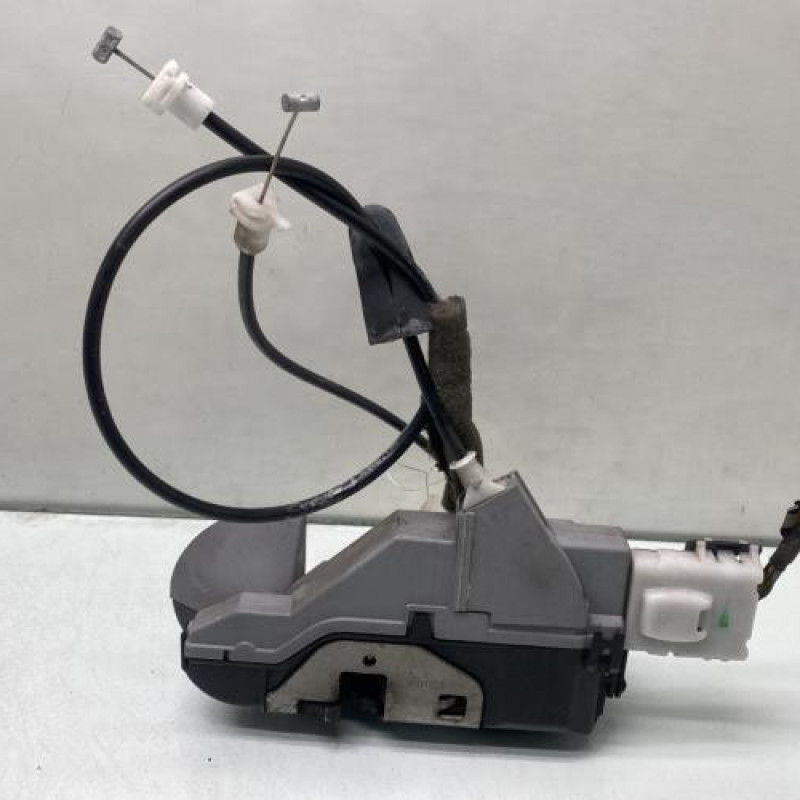 Serrure avant gauche PEUGEOT 308 1 Photo n°3