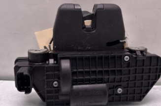 Serrure de coffre PEUGEOT 208 1 Photo n°1