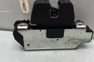 Serrure de coffre PEUGEOT 208 1