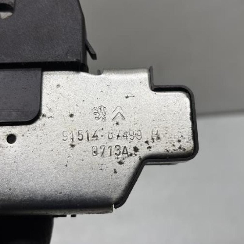 Serrure de coffre PEUGEOT 208 1 Photo n°4