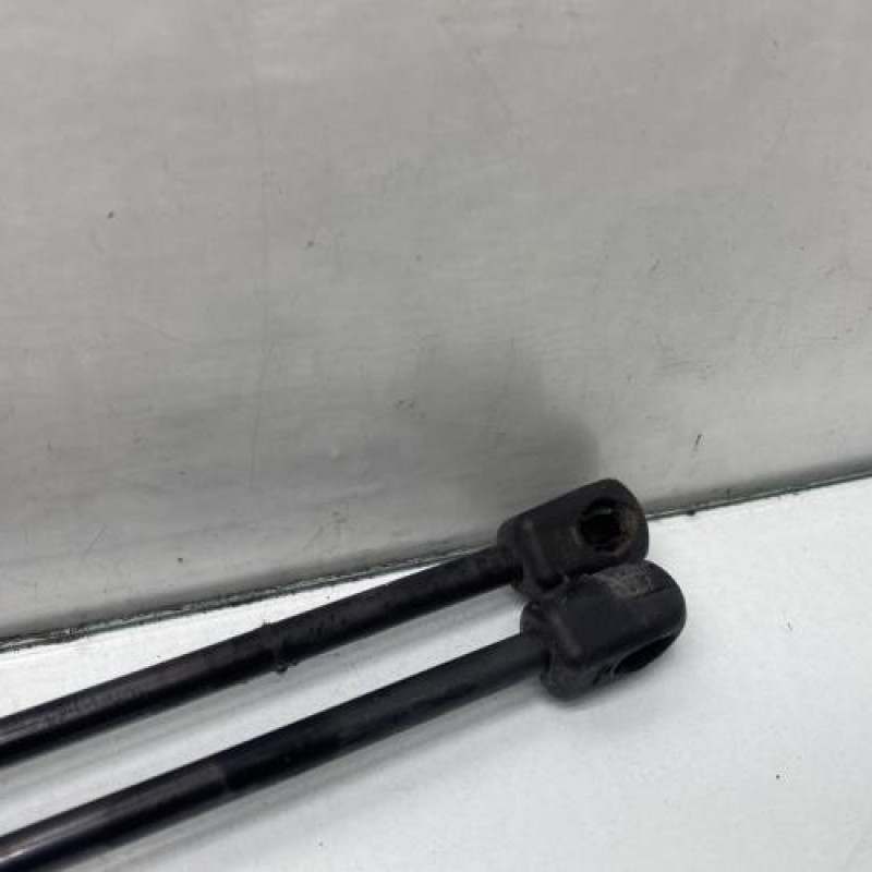 Verin de coffre PEUGEOT 5008 1 Photo n°3