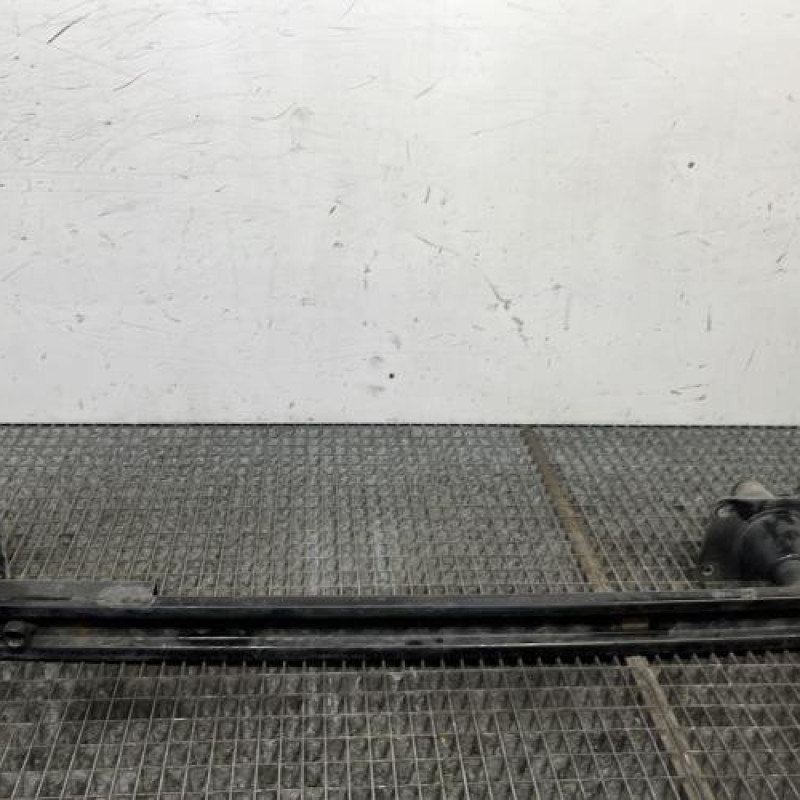 Renfort pare choc avant (traverse) PEUGEOT 5008 1 Photo n°4