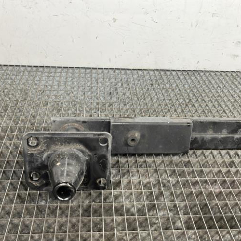 Renfort pare choc avant (traverse) PEUGEOT 5008 1 Photo n°5