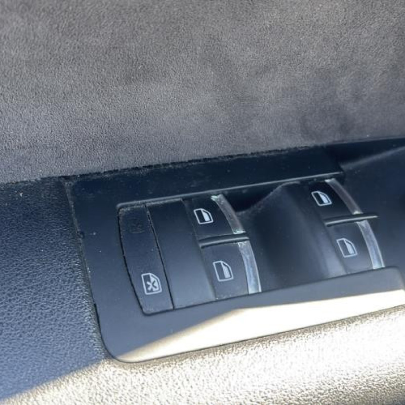 Porte avant gauche AUDI A3 2 Photo n°16