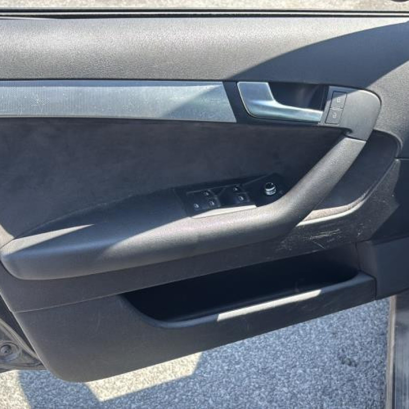 Vitre arriere droit AUDI A3 2 Photo n°13