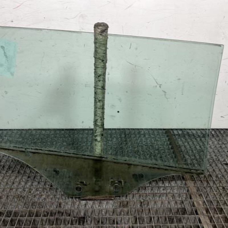 Vitre arriere gauche AUDI A3 2 Photo n°4