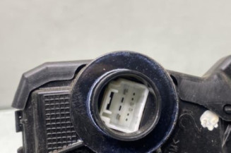 Serrure avant droit TOYOTA AVENSIS 3