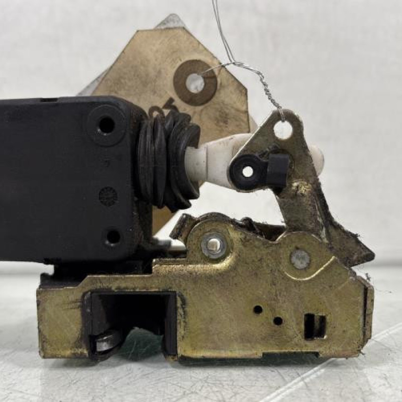 Serrure avant droit PEUGEOT 106 Photo n°4