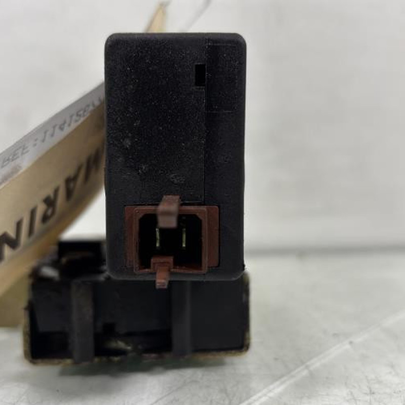 Serrure avant droit PEUGEOT 106 Photo n°5