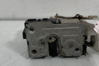 Serrure arriere gauche RENAULT CLIO 2