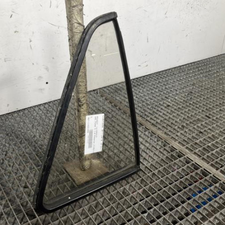 Custode arriere droit (porte) PEUGEOT 205