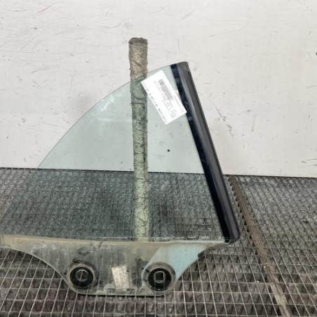 Custode arriere droit BMW SERIE 1 E88 Photo n°1