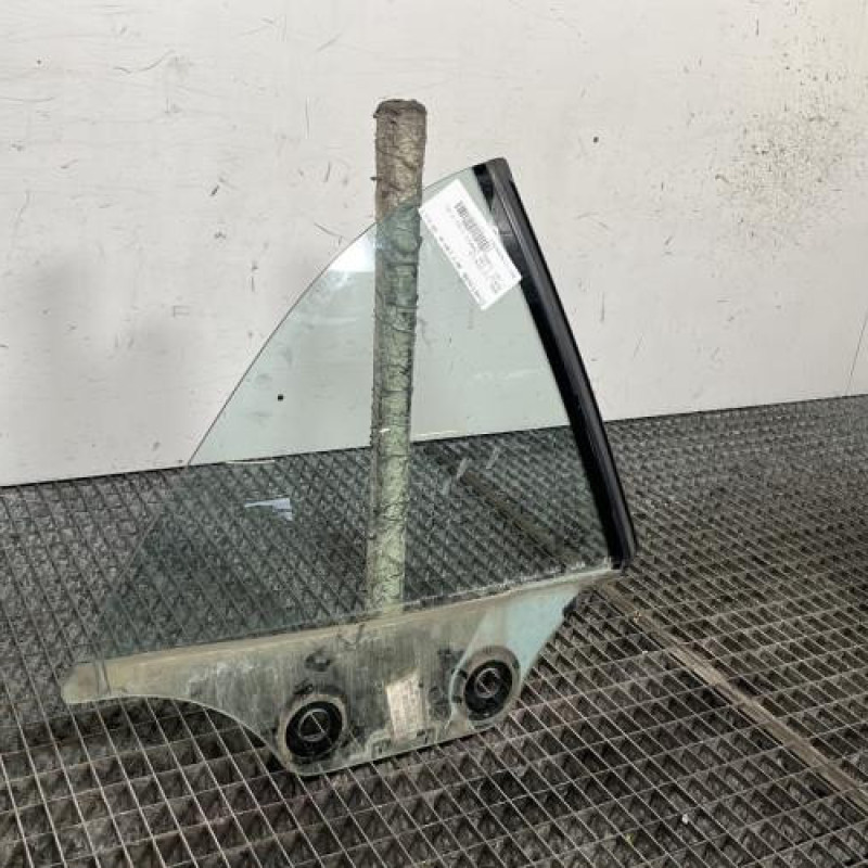 Custode arriere droit BMW SERIE 1 E88 Photo n°3