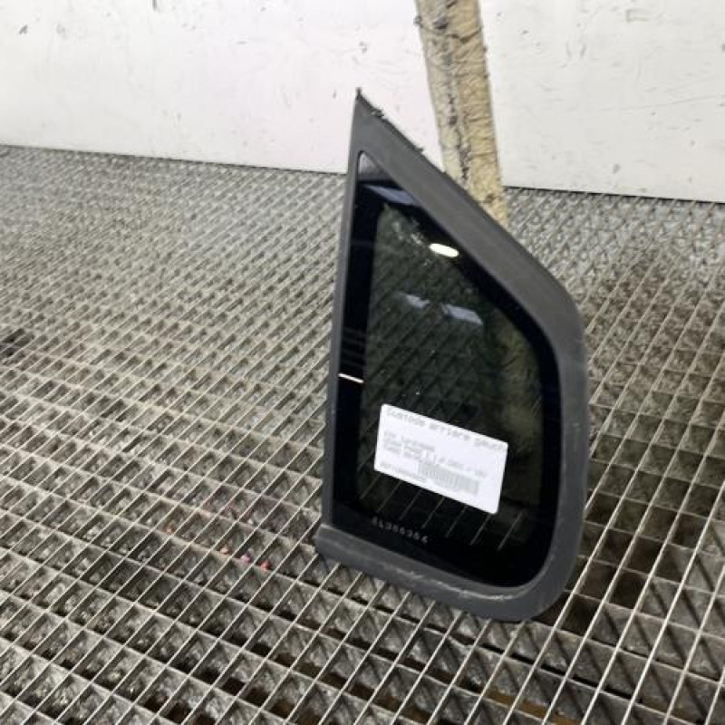 Custode arriere gauche KIA VENGA Photo n°2