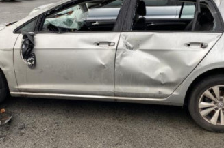 Bloc ABS (freins anti-blocage) VOLKSWAGEN GOLF 8