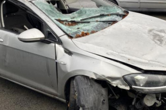 Bloc ABS (freins anti-blocage) VOLKSWAGEN GOLF 8