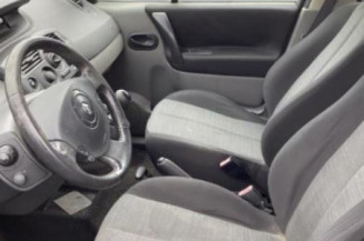 Verin de coffre RENAULT SCENIC 2