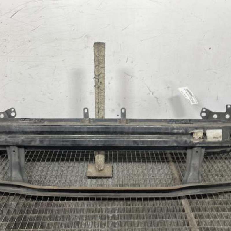 Renfort pare choc avant (traverse) VOLKSWAGEN PASSAT 5 Photo n°1