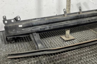 Renfort pare choc avant (traverse) VOLKSWAGEN PASSAT 5