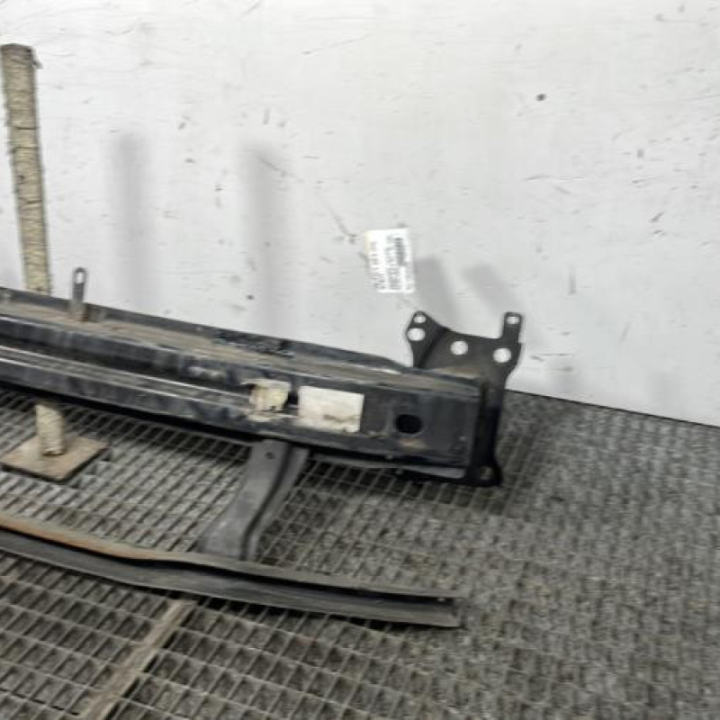 Renfort pare choc avant (traverse) VOLKSWAGEN PASSAT 5 Photo n°3